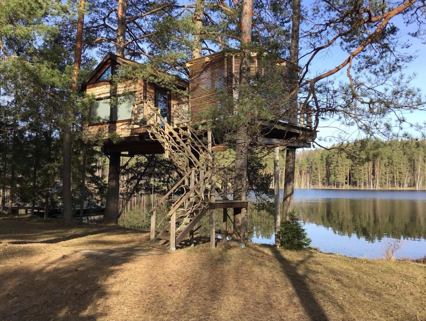 Dukuri Treehouse Ciekursヴィラ エクステリア 写真